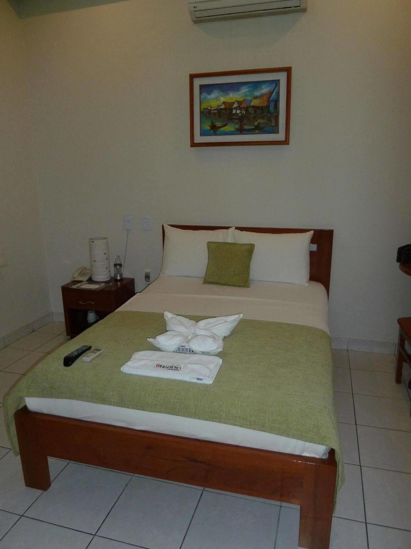 Hostal Huayruro Ικίτος Εξωτερικό φωτογραφία